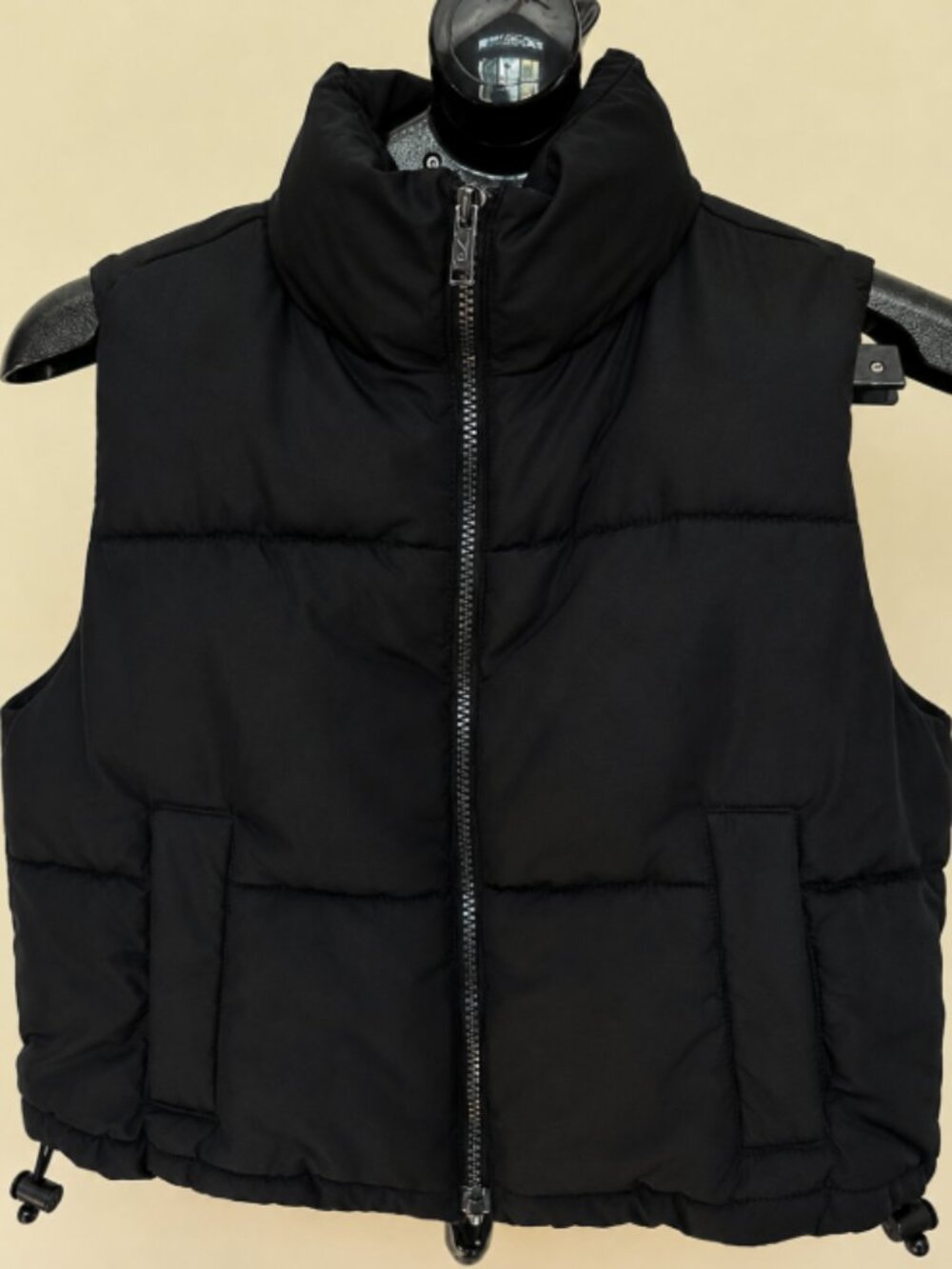 Hollister Black Cropped Puffer Vest Size - Women's XXS